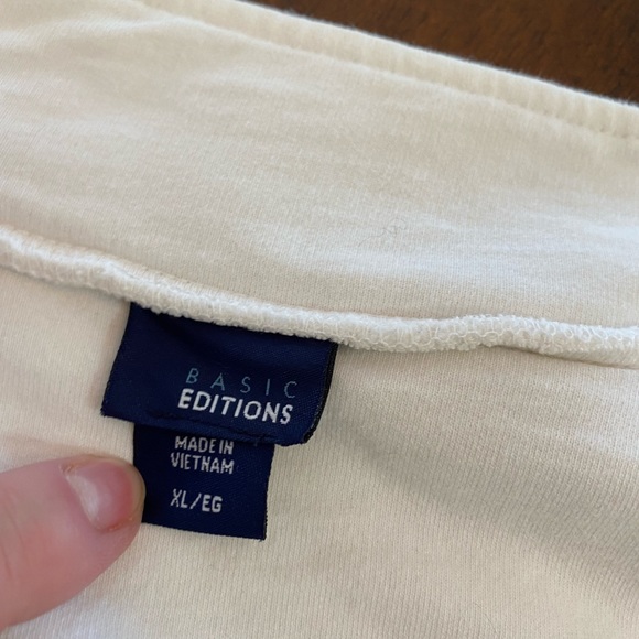 White jacket - Picture 6 of 6